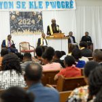 Fala imigracji wspierała wielokulturowe zbory. Teraz frekwencja spada